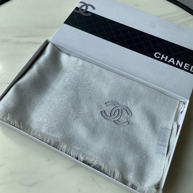 SCARF 210 CM IN IVORY WHITE CASHMERE  402210