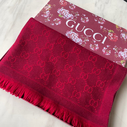 SCARF 180 CM IN CHERRY RED GG PATTERN MONOGRAM WOOL 407527