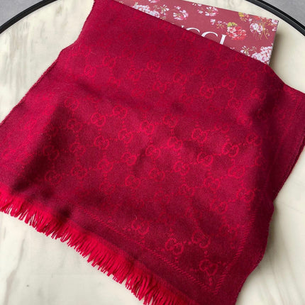 SCARF 180 CM IN CHERRY RED GG PATTERN MONOGRAM WOOL 407527