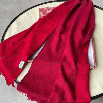 SCARF 180 CM IN CHERRY RED GG PATTERN MONOGRAM WOOL 407527