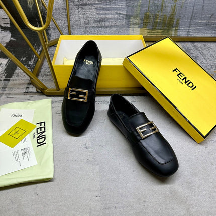 FENDI LOAFERS IN BLACK LAMBSKIN GOLD BUCKLE