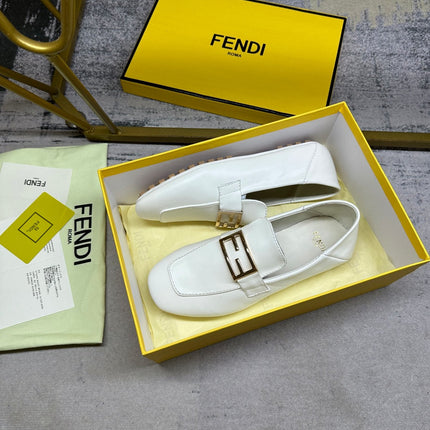 FENDI LOAFERS IN WHITE LAMBSKIN GOLD BUCKLE