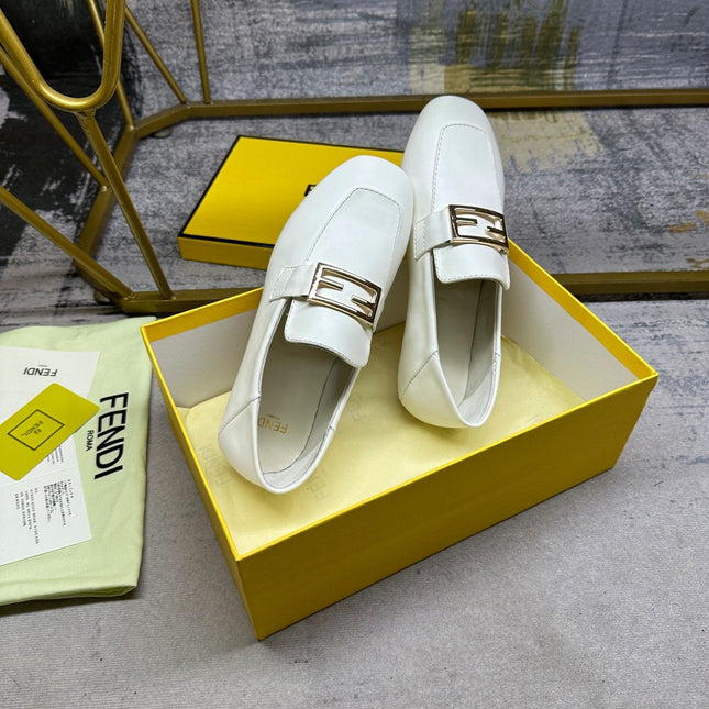 FENDI LOAFERS IN WHITE LAMBSKIN GOLD BUCKLE
