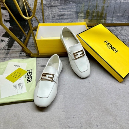FENDI LOAFERS IN WHITE LAMBSKIN GOLD BUCKLE