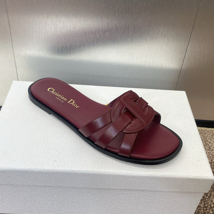 D-CLUB SLIDE SANDAL 25S IN BURGUNDY RED CALFSKIN