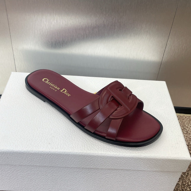 D-CLUB SLIDE SANDAL 25S IN BURGUNDY RED CALFSKIN
