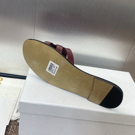 D-CLUB SLIDE SANDAL 25S IN BURGUNDY RED CALFSKIN