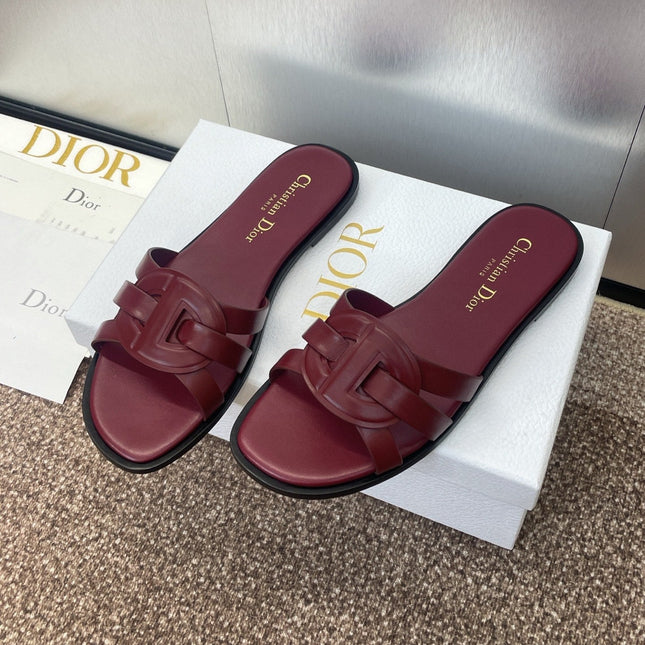 D-CLUB SLIDE SANDAL 25S IN BURGUNDY RED CALFSKIN