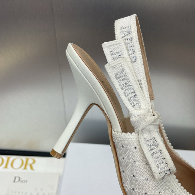 J'ADIOR SLINGBACK 25S PUMP 95MM IN WHITE FABRIC EMBOSSED CRYSTAL