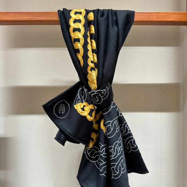 SQUARE SCARF 140 CM IN BLACK MIX GOLD SILK 403987