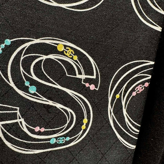 SQUARE SCARF 140 CM IN BLACK MONOGRAM SILK 403990