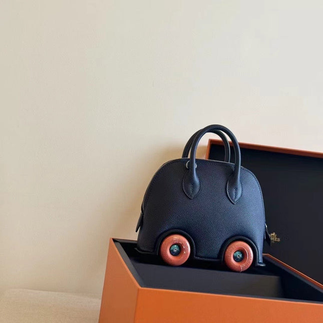 MINI BODIE ON WHEELS 20 IN BLACK EPSOM LEATHER