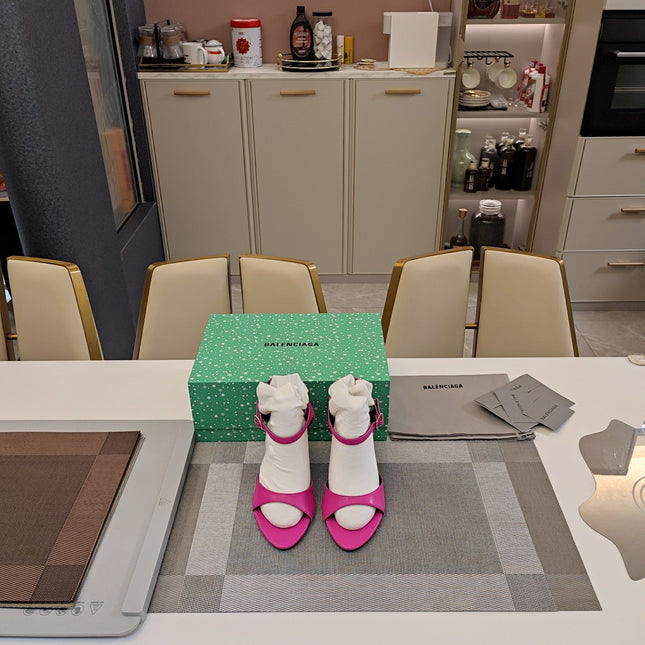 OPEN TOE STRAPPY HIGH HEEL IN PINK CALFSKIN