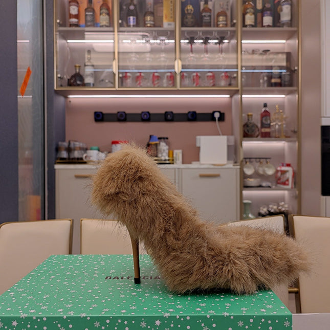 FURRY PUMPS 90MM IN BROWN FOX FUR