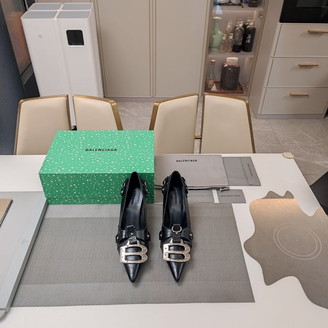 HIGH PUMPS WITH B SILVER BUCKLE IN BLACK CROCODILE PATTERN CALFSKIN