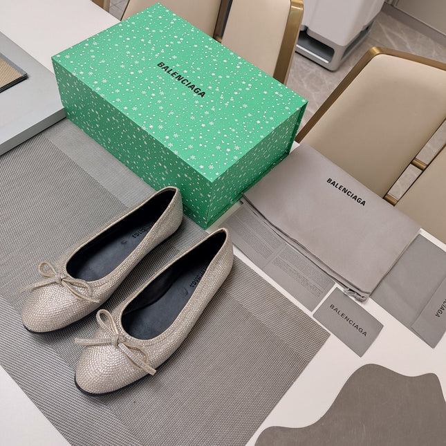 RHINESTONE BALLET FLATS WITH BOW IN BEIGE SHEEPSKIN