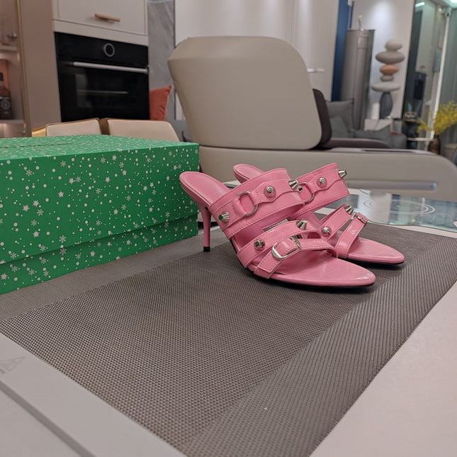 STRAPPY HIGH-HEELED SANDALS IN WEWAK PINK STUDDED WAX-OIL SHEEPSKIN