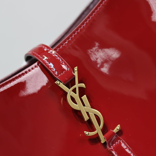 YSL SHOULDER BAG 25 IN RED CALFSKIN GOLD HARDWARE