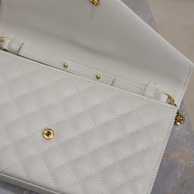 ENVELOPE CHAIN BAG 22 IN WHITE LAMBSKIN GOLD HARDWARE