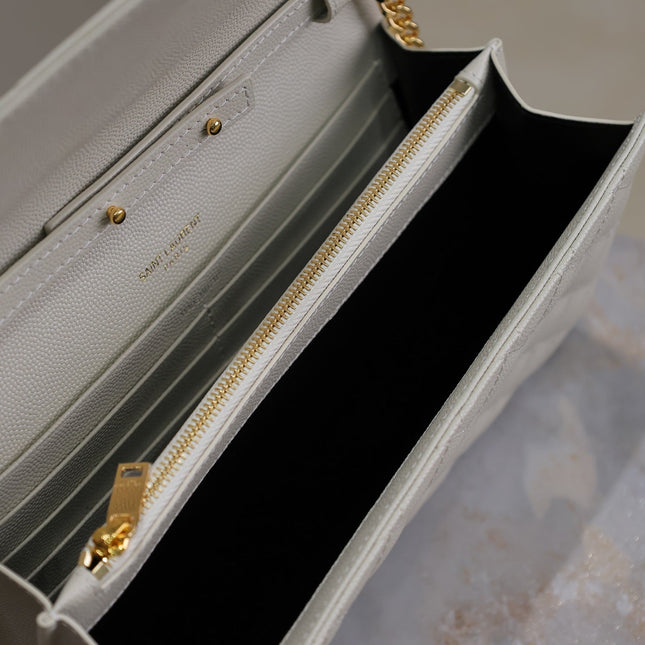 ENVELOPE CHAIN BAG 22 IN WHITE LAMBSKIN GOLD HARDWARE