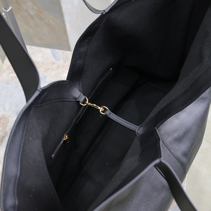 TOTE BAG 50 IN BLACK CALFSKIN