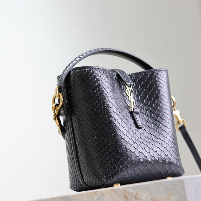 LE 37 MINI BAG 15 IN BLACK SNAKE PATTERN CALFSKIN