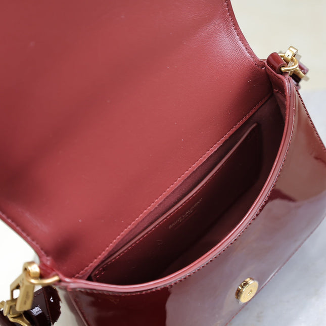VOLTAIRE SADDLE BAG 21 IN BORDEAUX RED PATENT CALFSKIN