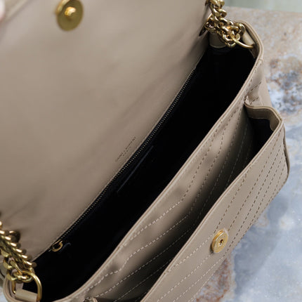 NIKI MEDIUM 28 IN LIGHT BROWN LAMBSKIN GOLD CHAIN