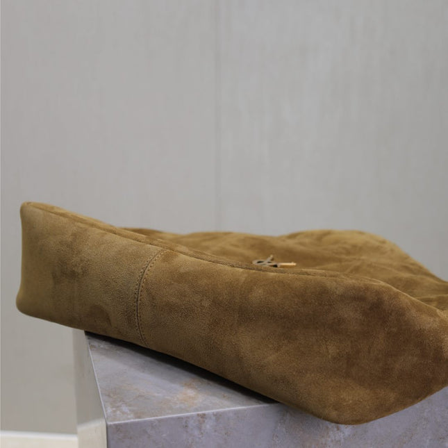 JAMIE MEDIUM POCHON 27 IN DULL BROWN SUEDE COPPER HARDWARE