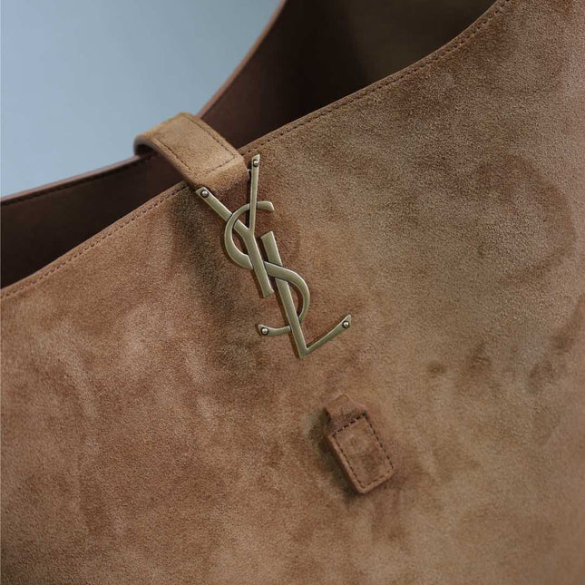 LE 5 À 7 LARGE SUPPLE HOBO BAG 31 IN BRONZE BROWN SUEDE