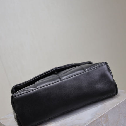 YSL 25S LOULOU PUFFER MM 29 IN BLACK CALFSKIN BLACK HARDWRE