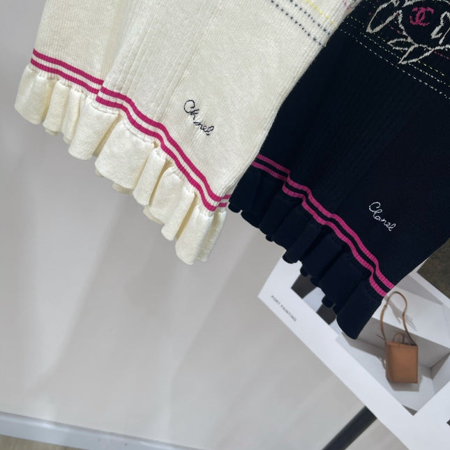 CHANEL SLEEVELESS KNIT TOP 273202