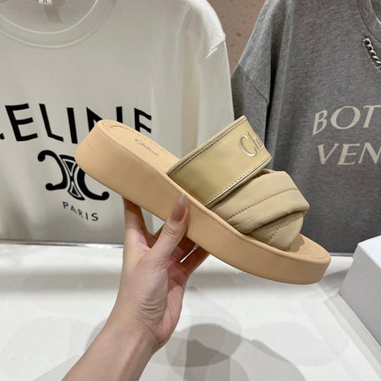 CHLOÉ MILA PLATFORM 5 CM IN OYSTER GREY NYLON WITH EMBROIDERED LOGO