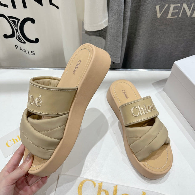 CHLOÉ MILA PLATFORM 5 CM IN OYSTER GREY NYLON WITH EMBROIDERED LOGO