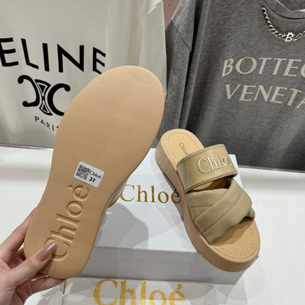 CHLOÉ MILA PLATFORM 5 CM IN OYSTER GREY NYLON WITH EMBROIDERED LOGO