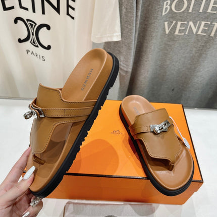 EMPIRE SANDAL CARAMEL CALFSKIN