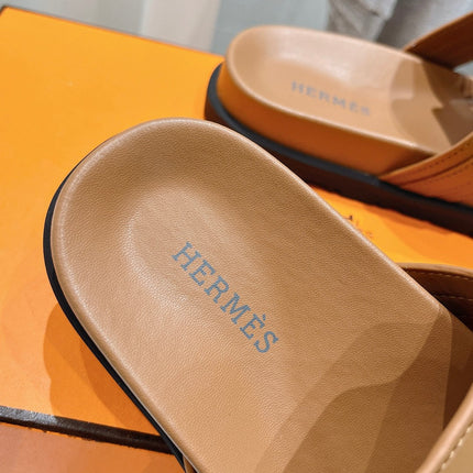 EMPIRE SANDAL CARAMEL CALFSKIN