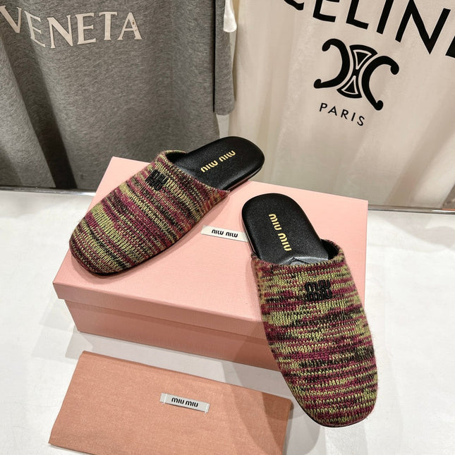 KNITTED MULES IN COLORFUL WOOL