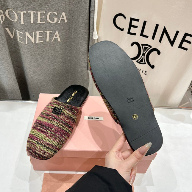 KNITTED MULES IN COLORFUL WOOL