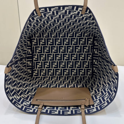 LARGE ROLL 33 IN MIDNIGHT BLUE MIX WHITE JACQUARD FABRIC