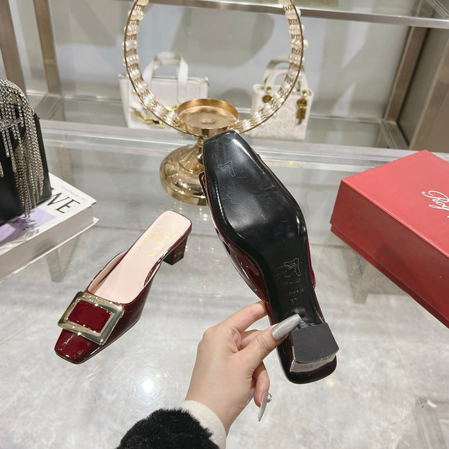 BELLE VIVIER MULES IN BLOOD RED PATENT CALFSKIN