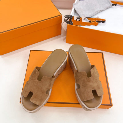 Eze 30 Sandal Brown Suede