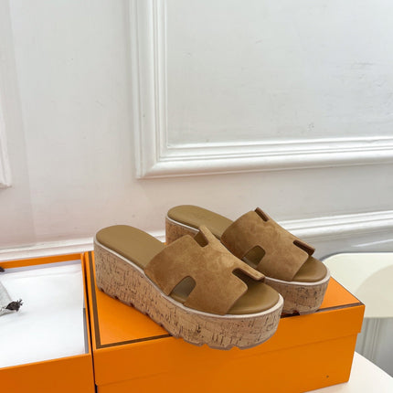 Eze 30 Sandal Brown Suede