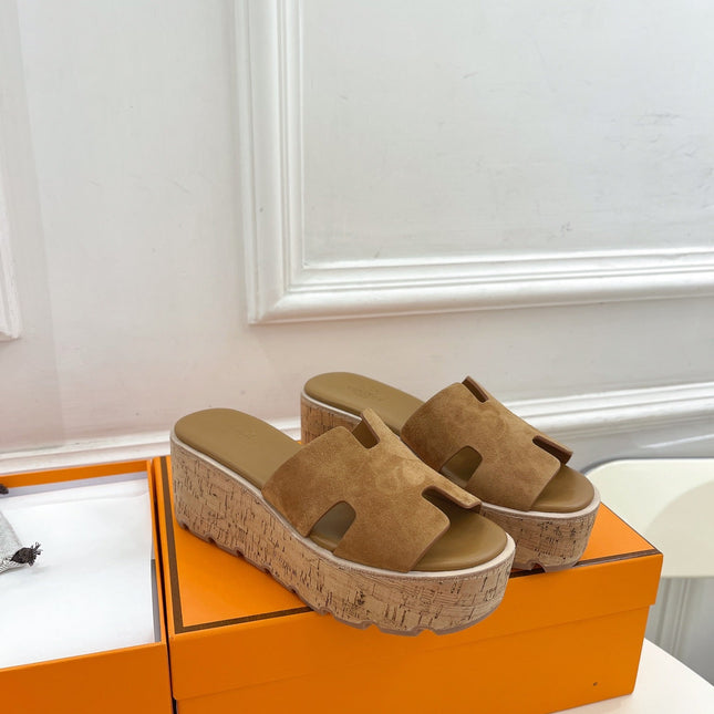 Eze 30 Sandal Brown Suede