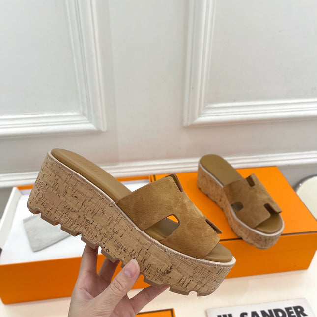 Eze 30 Sandal Brown Suede