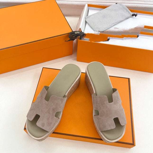 Eze 30 Sandal Light Brown Suede