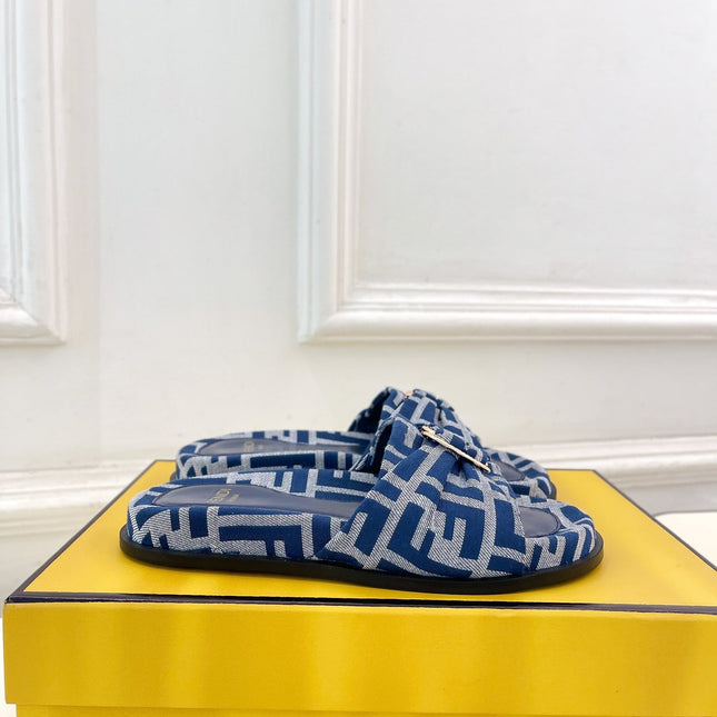 FENDI FLAT SLIPPER IN NAVY BLUE MONOGRAM JACQUARD FABRIC WITH GOLD HARDWARE