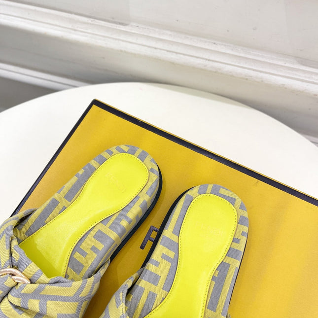 FENDI FLAT SLIPPER IN YELLOW MIX GREY MONOGRAM JACQUARD FABRIC WITH GOLD HARDWARE