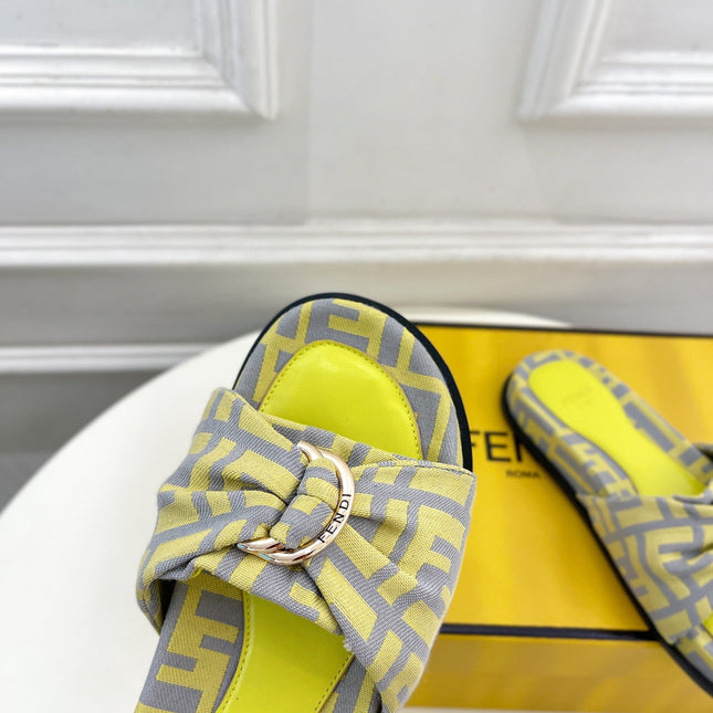 FENDI FLAT SLIPPER IN YELLOW MIX GREY MONOGRAM JACQUARD FABRIC WITH GOLD HARDWARE