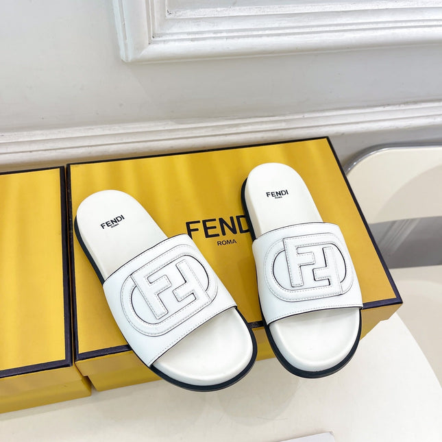 FENDI LOGO SLIDES IN WHITE CALFSKIN